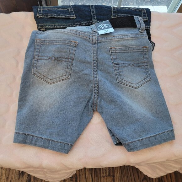 Canyon Club Set of 2 Toddler Boys Jean Shorts - Picture 8 of 8